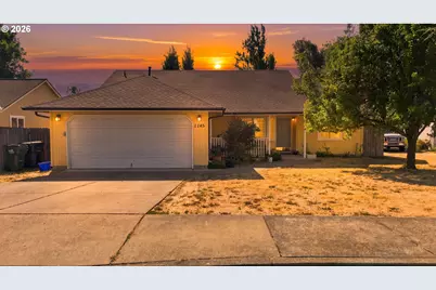 1145 Ash Grove Loop, Creswell, OR 97426 - Photo 1