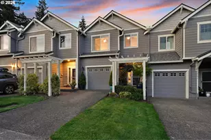 20275 Hoodview Ave, West Linn, OR 97068 - Photo 2