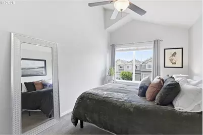 20275 Hoodview Ave, West Linn, OR 97068 - Photo 24