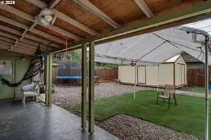 732 W Nebo St, Roseburg, OR 97471 - Photo 28