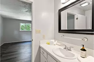 343 Cumberland St, Astoria, OR 97103 - Photo 30