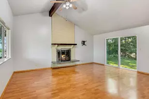 343 Cumberland St, Astoria, OR 97103 - Photo 6