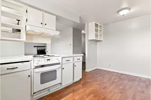343 Cumberland St, Astoria, OR 97103 - Photo 20