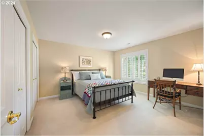 4735 Amherst Ct, Lake Oswego, OR 97035 - Photo 36