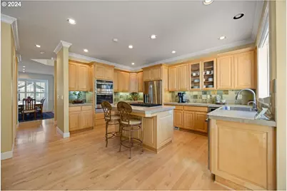 4735 Amherst Ct, Lake Oswego, OR 97035 - Photo 16