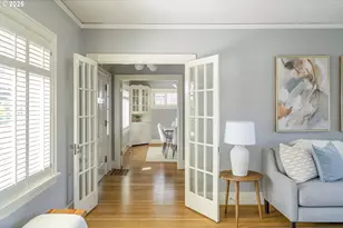 2417 NE Hamblet St NE, Portland, OR 97212 - Photo 8