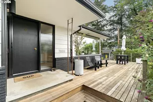 7033 SE Stark St, Portland, OR 97215 - Photo 2