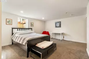 7033 SE Stark St, Portland, OR 97215 - Photo 34