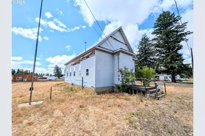 1290 Baltimore St, Elgin, OR 97827 - Photo 2