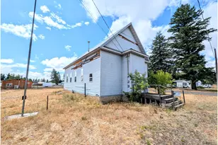 1290 Baltimore St, Elgin, OR 97827 - Photo 2