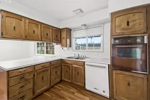 29250 NE Wilsonville Rd, Newberg, OR 97132 - Photo 12