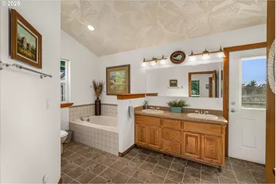 350 Hill Ct, Yachats, OR 97498 - Photo 20