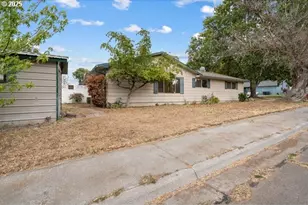 370 W Moore Ave, Hermiston, OR 97838 - Photo 24