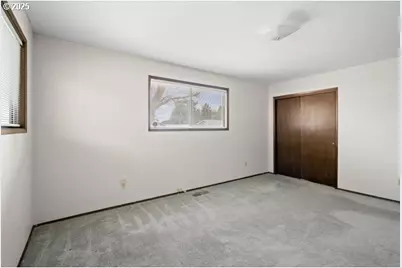 370 W Moore Ave, Hermiston, OR 97838 - Photo 22