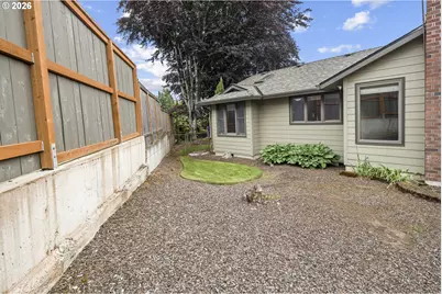 310 NE Greenway Dr, Gresham, OR 97030 - Photo 38