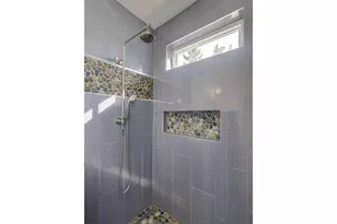 410 W Grant St, Carlton, OR 97111 - Photo 26