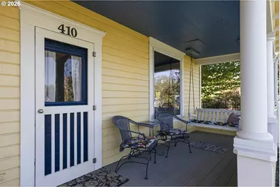 410 W Grant St, Carlton, OR 97111 - Photo 4