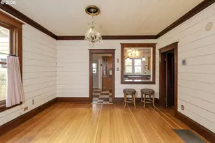 410 W Grant St, Carlton, OR 97111 - Photo 10