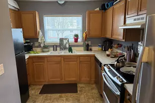 19155 SE Yamhill St, Portland, OR 97233 - Photo 2