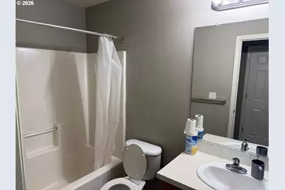 19155 SE Yamhill St #17, Portland, OR 97233 - Photo 6