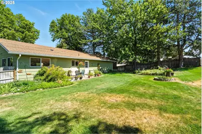 826 Jacquelyn St, Milton-Freewater, OR 97862 - Photo 1