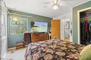 13838 SE Taylor St, Portland, OR 97233 - Photo 16