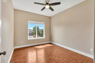 338 NW Foxglove St, Dallas, OR 97338 - Photo 16