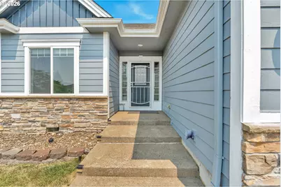 338 NW Foxglove St, Dallas, OR 97338 - Photo 4