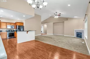 338 NW Foxglove St, Dallas, OR 97338 - Photo 10