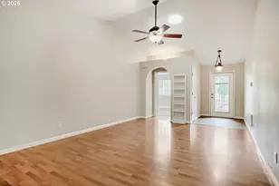 951 Mill St, Silverton, OR 97381 - Photo 6