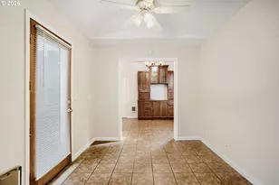 951 Mill St, Silverton, OR 97381 - Photo 14