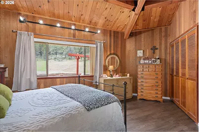 20480 Hwy 395 N, Mount Vernon, OR 97865 - Photo 16
