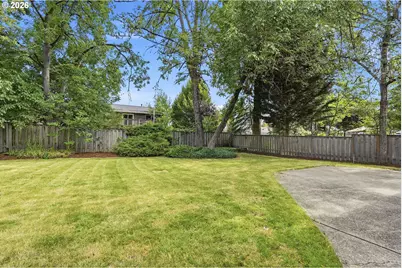 14175 SW Bonnie Brae St, Beaverton, OR 97005 - Photo 38