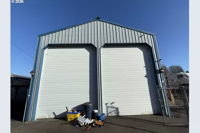 63625 N Spring Rd, Coos Bay, OR 97420 - Photo 16