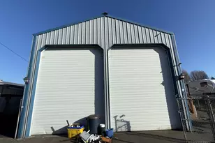 63625 N Spring Rd, Coos Bay, OR 97420 - Photo 16