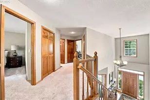 2736 SW 28th Dr, Portland, OR 97219 - Photo 32