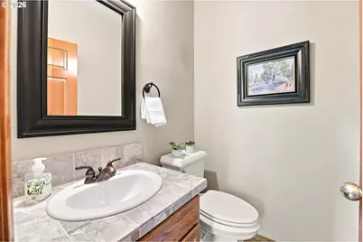 2736 SW 28th Dr, Portland, OR 97219 - Photo 18
