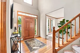 2736 SW 28th Dr, Portland, OR 97219 - Photo 4