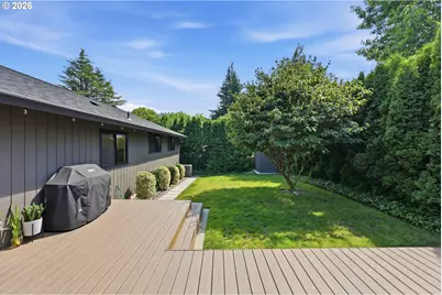 12163 SE 105th Dr, Happy Valley, OR 97086 - Photo 38
