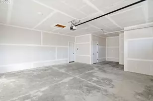 151 E Airedale Ave, La Center, WA 98629 - Photo 36