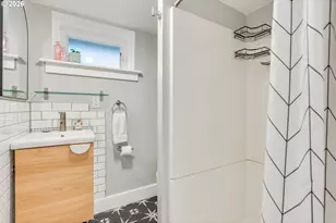 4063 SE Taylor St, Portland, OR 97214 - Photo 32