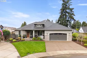 1481 N Fir St, Canby, OR 97013 - Photo 2