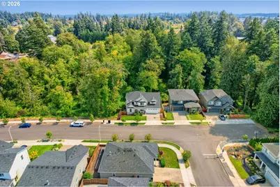 1516 N Sycamore St, Canby, OR 97013 - Photo 2