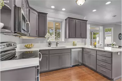 2775 Wallace Hills Ct, Salem, OR 97304 - Photo 12