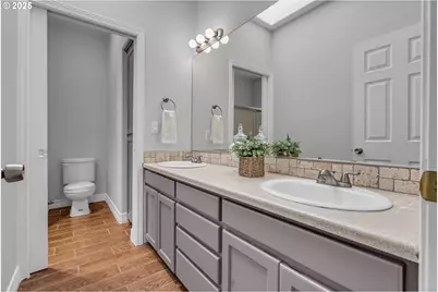 2775 Wallace Hills Ct, Salem, OR 97304 - Photo 32