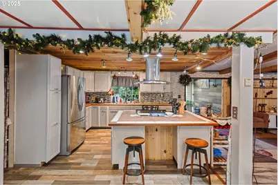 93496 Easy Ln, Coos Bay, OR 97420 - Photo 16