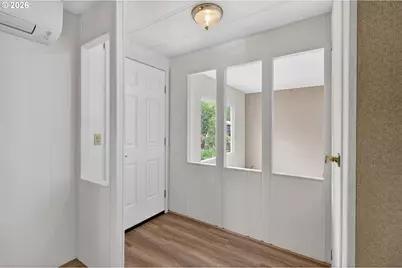 1400 Candlelight Dr #104, Eugene, OR 97402 - Photo 6