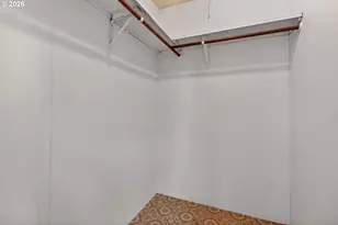 1400 Candlelight Dr, Eugene, OR 97402 - Photo 20