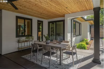 15860 SW Kimball St, Lake Oswego, OR 97035 - Photo 20