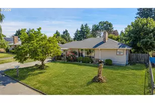 2918 SE 143rd Ave, Portland, OR 97236 - Photo 2
